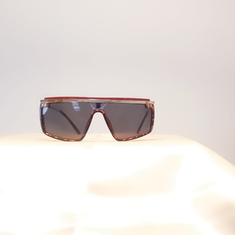 Fashion Shades